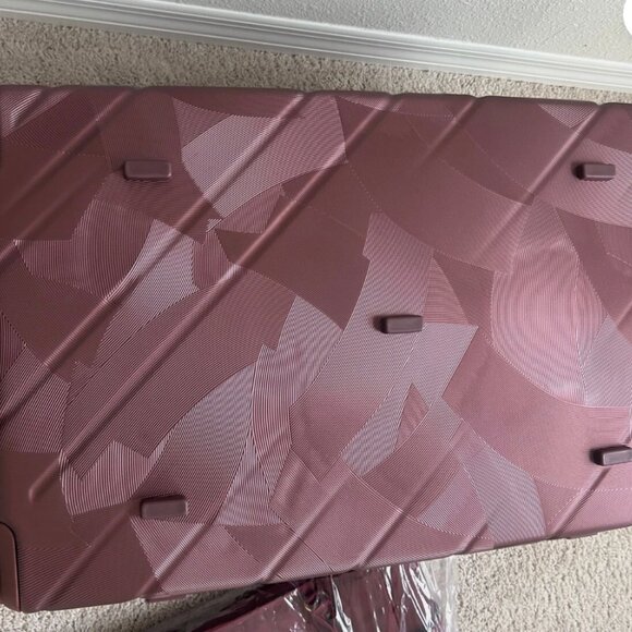 Samantha Brown 30" Trunk Style Case Spinner Luggage w/Tote BURGUNDY RED nwt - Picture 10 of 12